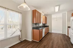 3792 Northumberland Dr, Greensboro, NC 27406 - Photo 8