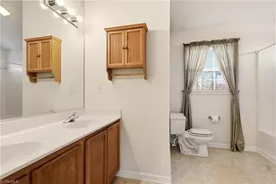 3792 Northumberland Dr, Greensboro, NC 27406 - Photo 16