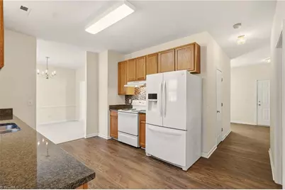 3792 Northumberland Drive, Greensboro, NC 27406 - Photo 10