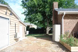 308 Aloha Dr, Graham, NC 27253 - Photo 26