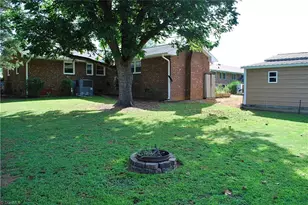 308 Aloha Dr, Graham, NC 27253 - Photo 34