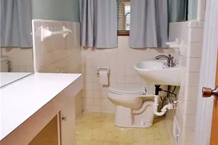 308 Aloha Dr, Graham, NC 27253 - Photo 16