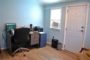 308 Aloha Dr, Graham, NC 27253 - Photo 14