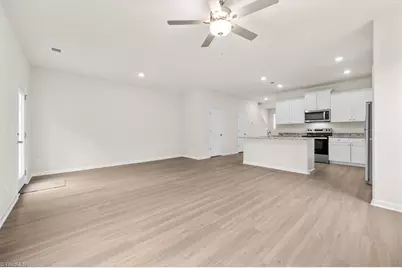 2112 Willow Glen Drive, Graham, NC 27253 - Photo 10