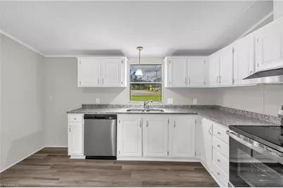 552 Nc Highway 87, Reidsville, NC 27320 - Photo 10