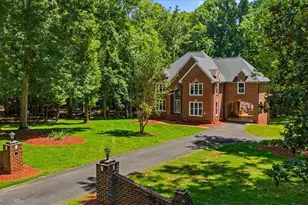 2193 Berkley Ln, Asheboro, NC 27205 - Photo 2