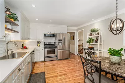 437 Valleymeade Drive, Kernersville, NC 27284 - Photo 6