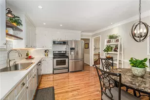 437 Valleymeade Dr, Kernersville, NC 27284 - Photo 6