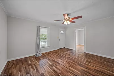 217 Moon Street, Thomasville, NC 27360 - Photo 6