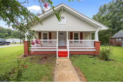 217 Moon Street, Thomasville, NC 27360 - Photo 4