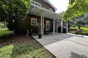 2408 Gracewood Ct, Greensboro, NC 27408 - Photo 34