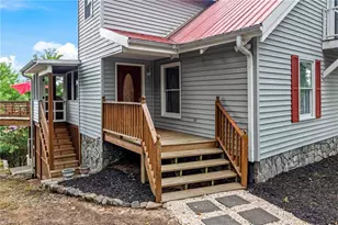 197 Fairview Dr, Traphill, NC 28685 - Photo 10