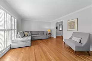 3309 Wynnewood Dr, Greensboro, NC 27408 - Photo 10