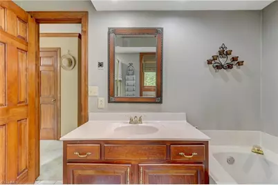 3901 Buncombe Drive, Greensboro, NC 27407 - Photo 18