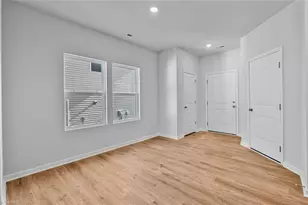 4357 Honeysuckle Vine Dr, Winston-Salem, NC 27106 - Photo 4