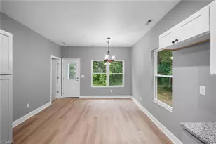 296 Fairgrove Rd, Thomasville, NC 27360 - Photo 14