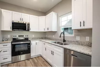 703 Langford Avenue, High Point, NC 27260 - Photo 4