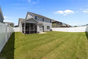 1039 Brockton Dr, Mebane, NC 27302 - Photo 36