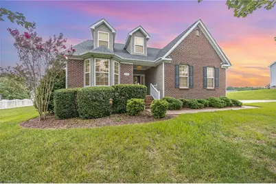 319 Ironwood Drive, Thomasville, NC 27360 - Photo 1