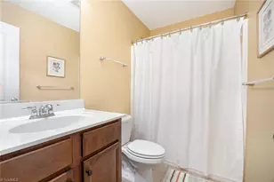 319 Ironwood Dr, Thomasville, NC 27360 - Photo 24