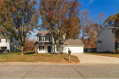 425 Rockbridge Drive, Kernersville, NC 27284 - Photo 4