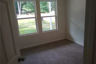 739 Meadowgreen Village Dr, Eden, NC 27288 - Photo 8