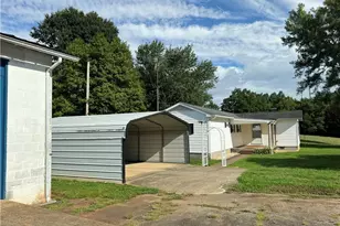 11684 Austin Traphill Rd, Traphill, NC 28685 - Photo 4