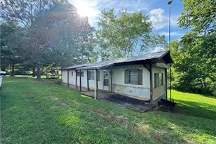 11684 Austin Traphill Rd, Traphill, NC 28685 - Photo 16