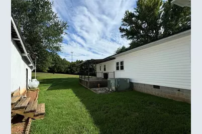 11684 Austin Traphill Road, Traphill, NC 28685 - Photo 14