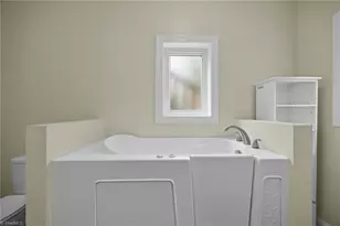 553 Waterside Dr, Yanceyville, NC 27379 - Photo 18