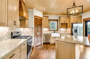 394 Bear Den Rd, Sparta, NC 28675 - Photo 14