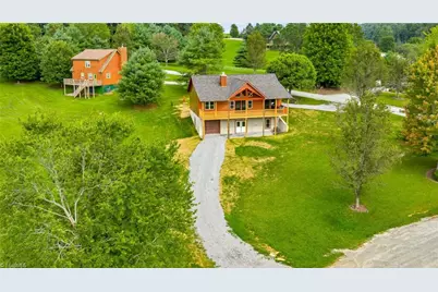 394 Bear Den Road, Sparta, NC 28675 - Photo 10