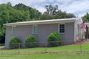 866 Mountain Rd, Asheboro, NC 27205 - Photo 8