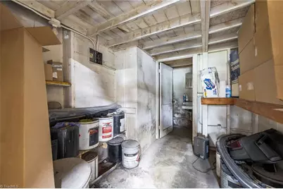 607 Main Street #A,B,C,D, Pilot Mountain, NC 27041 - Photo 10