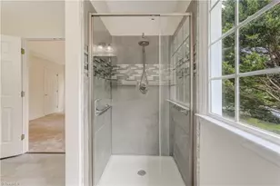 1601 Wenchelsa Rd, Greensboro, NC 27410 - Photo 18