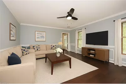 1721 Abbottsford Drive, Kernersville, NC 27284 - Photo 4