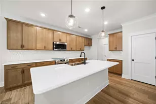 5117 Maple Blossom Trl, Greensboro, NC 27455 - Photo 10