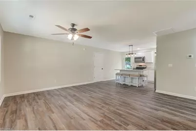 235 Sparrow Road, Eden, NC 27288 - Photo 6