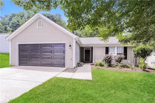 2018 Embark Dr, Winston-Salem, NC 27107 - Photo 2