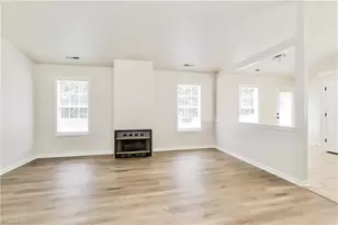 2018 Embark Dr, Winston-Salem, NC 27107 - Photo 4