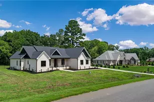 7618 Pemberley Dr, Oak Ridge, NC 27310 - Photo 46