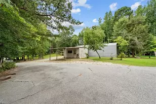 5428 Davis Mill Rd, Greensboro, NC 27406 - Photo 16