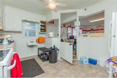 1203 Walnut Street, Greensboro, NC 27405 - Photo 16