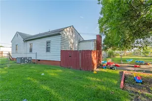 1203 Walnut St, Greensboro, NC 27405 - Photo 30