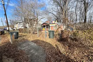 1911 Allyson Ave, Greensboro, NC 27405 - Photo 10