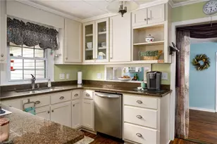 700 Windsor Ave, Lexington, NC 27292 - Photo 16