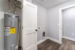 320 Skyview Dr, Winston-Salem, NC 27127 - Photo 18