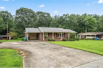 320 Forest Park Drive, Denton, NC 27239 - Photo 4