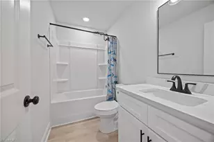 5305 Ridge Fall Rd, Greensboro, NC 27410 - Photo 22