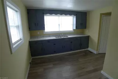 816 Olympia Street, Lexington, NC 27295 - Photo 12